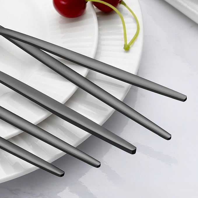 Pleafind 36-Pcs Matte Black Dinner Forks, 8.4 Inch Forks Silverware, Stainless Steel Fork, Silverware Fork, Mirror Polished Metal Forks for Home, Kitchen, Restaurant, Dishwasher Safe
