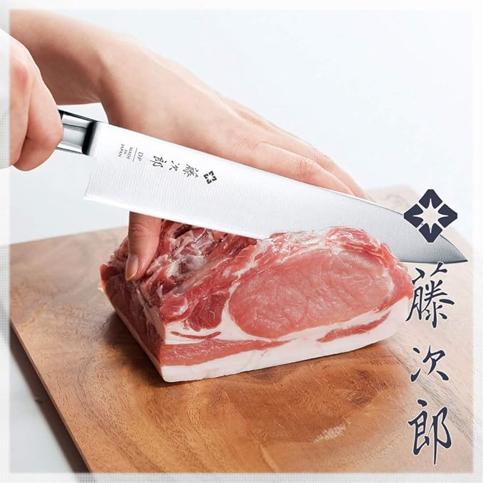 TOJIRO JAPAN Professional Chef Knife - 8.2" (21cm) - Hand Made, Flagship Model, VG10 - Easy Maintenance - Life Warranty