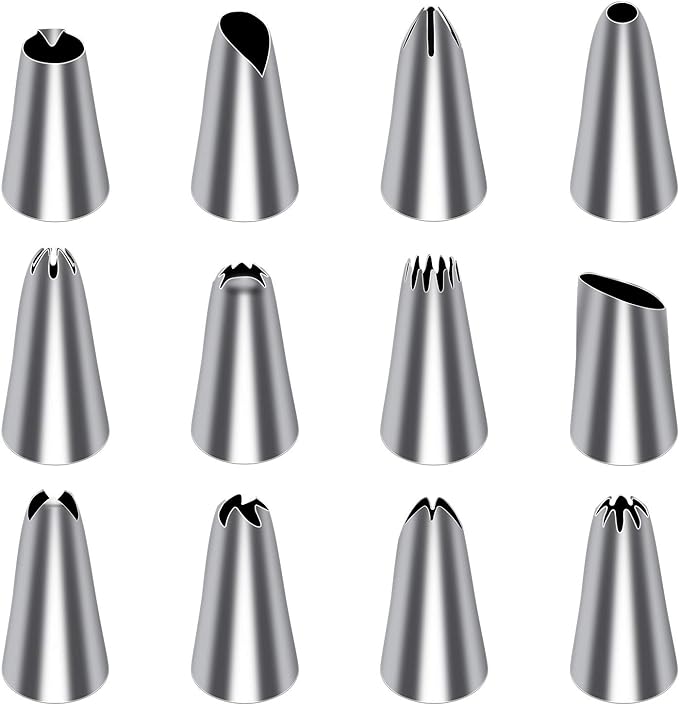 Tamodan Piping Bags and Tips, Cake Piping Bags and Tips Suitable for Beginners Included 100PCS 16 Inch Disposable Piping Bags with 12 Piping Tips Set, 2 Coupler and 1 Reusable Pastry Bags