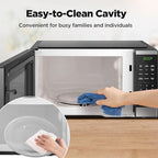 BLACK+DECKER Countertop Microwave Oven 0.9 Cu Ft, 6 Auto Menus, Child Lock, Memory Function, 10 Power Levels, Easy One-Touch Start, Digital Panel, 900W