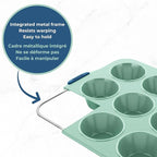 Starfrit Silicone 12 Cup Muffin Pan with Integrated Metal Frame - Green