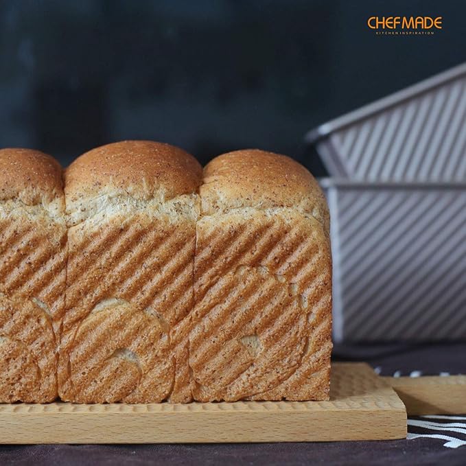 CHEFMADE Pullman Loaf Pan with Lid, 1Lb Dough Capacity Non-Stick Rectangle Corrugated Toast Box for Oven Baking 4.2" x 7.7"x 4.4"(Champagne Gold)