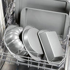 Farberware Nonstick Bakeware Baking Pan With Lid / Nonstick Cake Pan With Lid, Rectangle - 9 Inch x 13 Inch, Gray