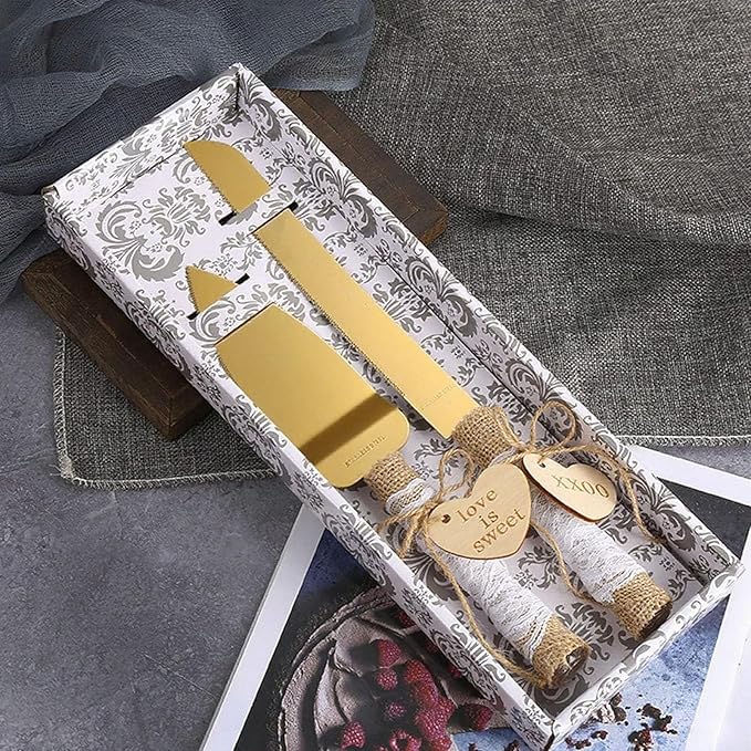 TANG SONG Rustic Style Stainless Steel Wedding Cake Knife and Serving Set Resin Plastic Handle with Twine Heart Love Wood Tag and Burlap Lace Design（Gold）