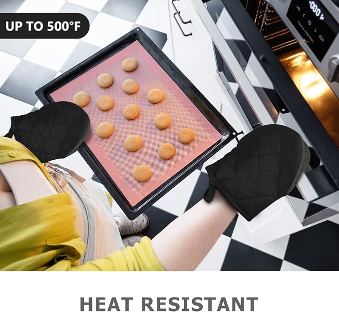1 Pair Short Oven Mitts, Heat Resistant Silicone Kitchen Mini Oven Mitts for 500 Degrees, Non-Slip Grip Surfaces and Hanging Loop Gloves, Baking Grilling Barbecue Microwave Machine Washable