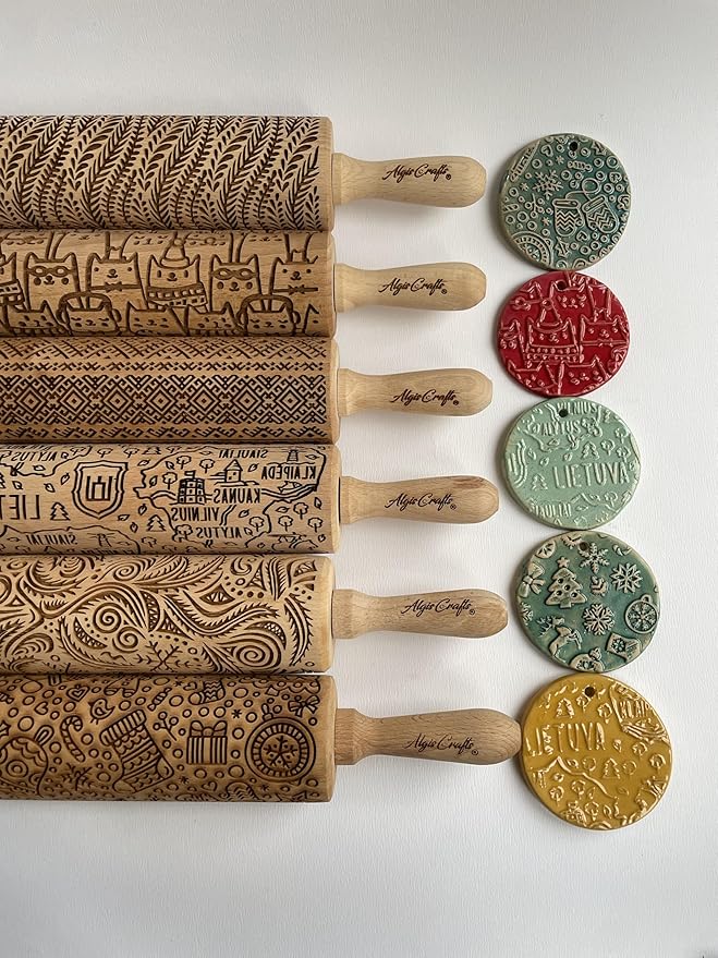 LOVE BIRDS Embossing Rolling Pin – Laser Engraved Dough Roller with hearts and birds pattern. Great for cookies, clay crafts, and a charming gift. By Algis Crafts
