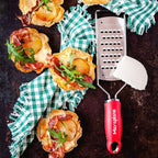 Microplane Gourmet Series Cheese Grater (Extra Coarse, Red)